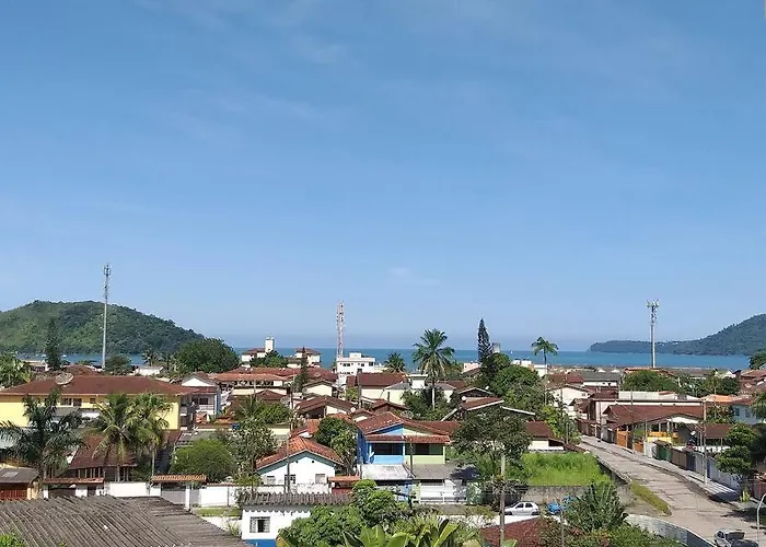 Incrível ap UBATUBA centro vista para o mar!